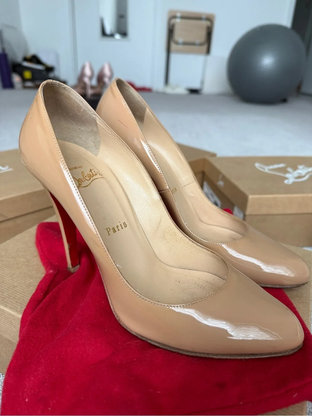 Christian Louboutin Nude Patent Leather  Pumps